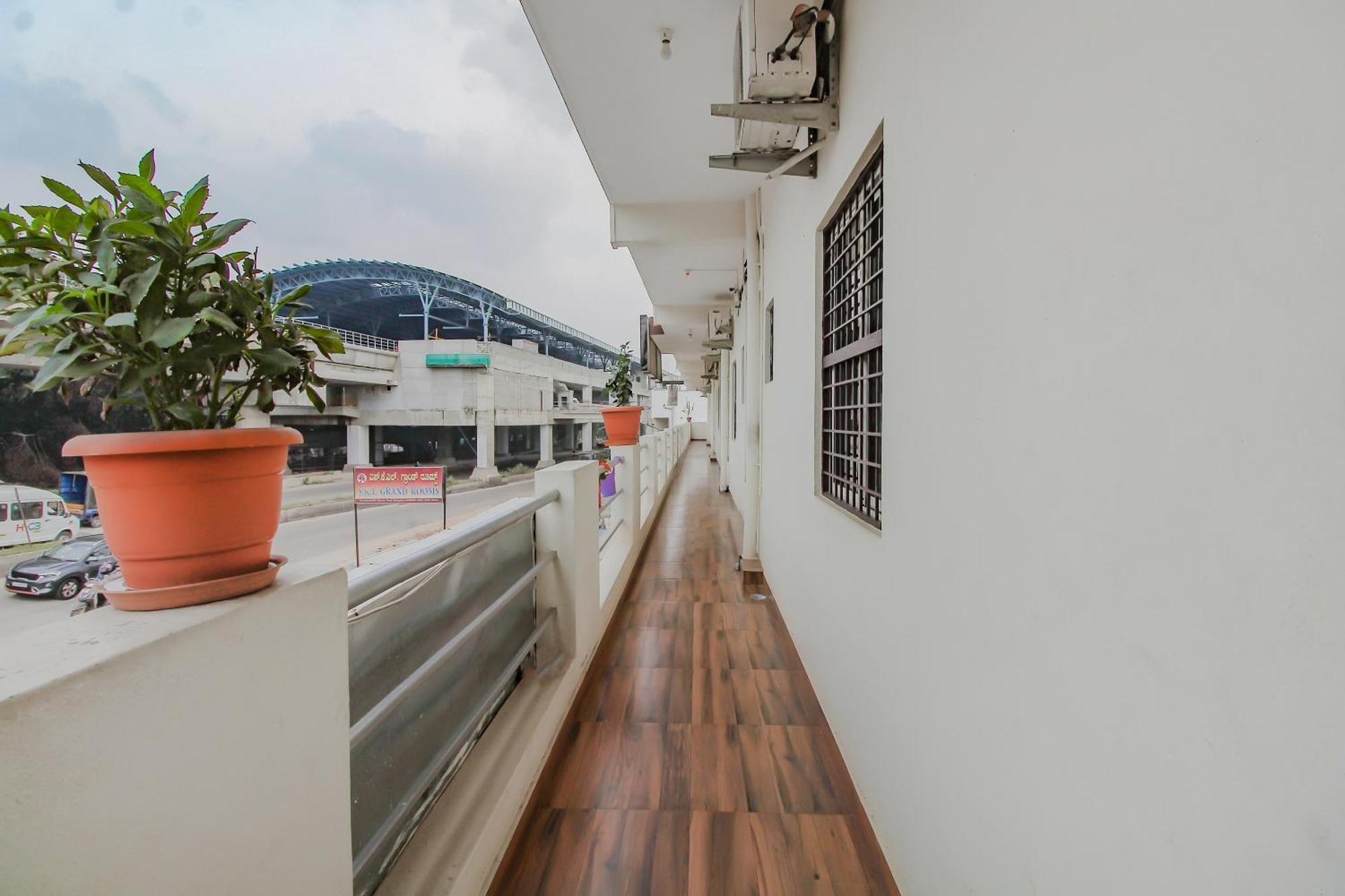 Collection O Skl Grand Hotel Bangalore Exterior photo